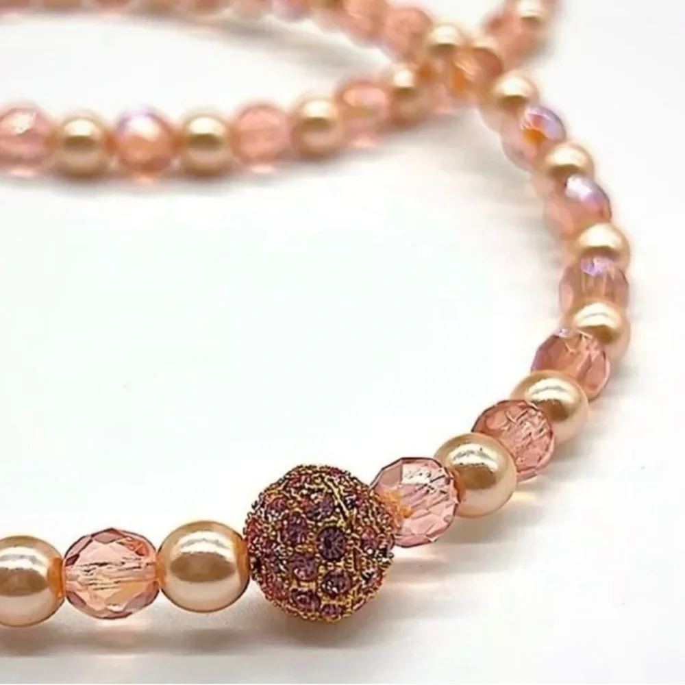 Joan Rivers pale pink glass pearls and faceted ab crystal necklace, 28 inches - Picture 2 of 9